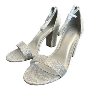 Women’s Chunky Heels Open Toe Ankle Strap Sandals - Size 8 - New